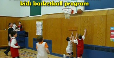 Playing basketball and advantages for kids